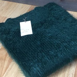 Dark green sweater size 2x